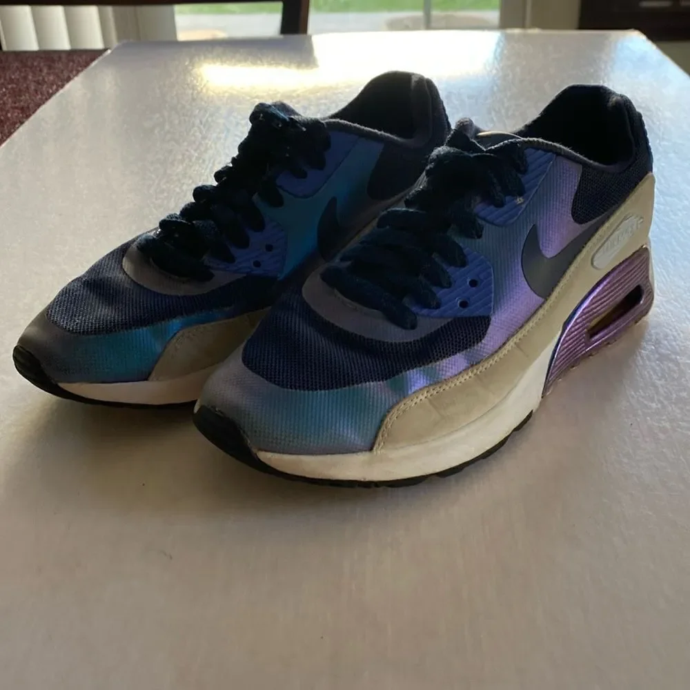 NIKE Women’s Air Max 90 Ultra 2.0 RS # AA0555-400 Sneakers Size 6